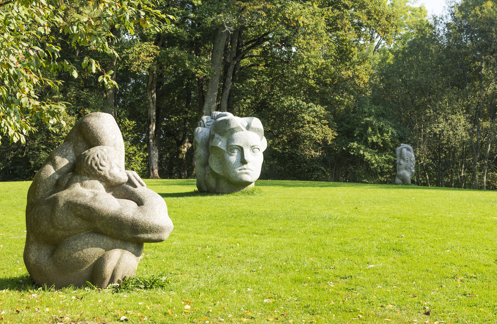 Sculpture Gardens | Landscaping Sculptures